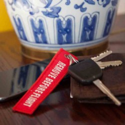 Embroidered badges/patches,...