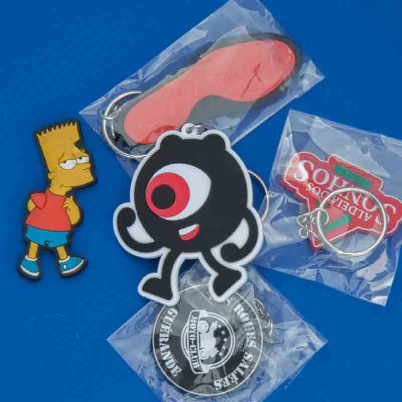 Maßgeschneiderte PVC-Schlüsselanhänger