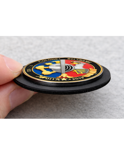 Individuelle Metallabzeichen auf PVC-Trägerplatte – Hybrid-Abzeichen für Militär und Taktik